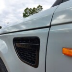 Range rover wrap close up